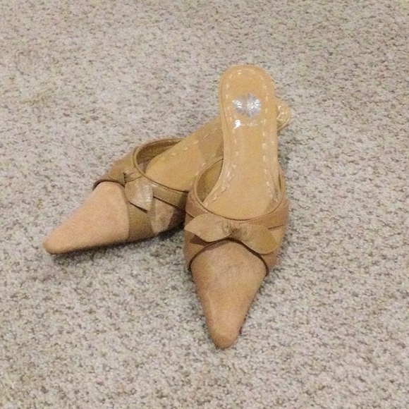 Yellow box mules - Picture 1 of 5